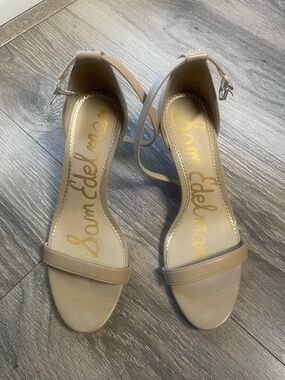 Sam Edelman Beige Patent Ankle Strap Heels